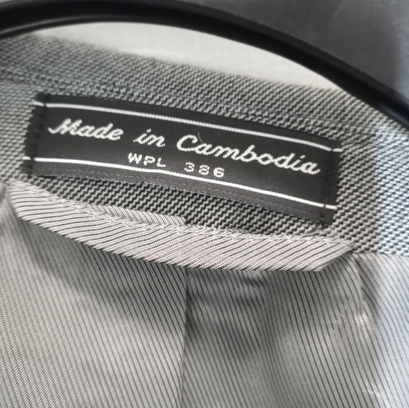 Saddlebred Gray Blazer Suit Jacket Coat Size 42L - Picture 7 of 13